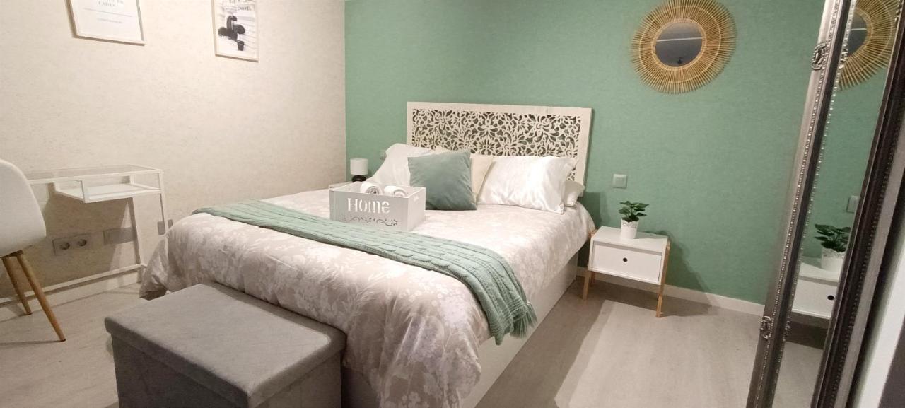 דירות קדיז Precioso Duplex A 2 Min De La Playa De La Caleta מראה חיצוני תמונה