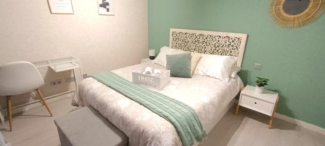 דירות קדיז Precioso Duplex A 2 Min De La Playa De La Caleta מראה חיצוני תמונה